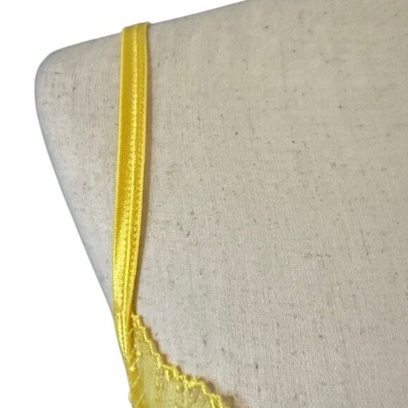 Bluebella Irena Sheer Lace Non Padded Balcony Underwired Bra In Yellow 34D NWT - Picture 3 of 15